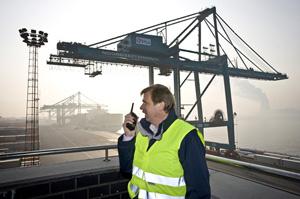 Ports mobile communications